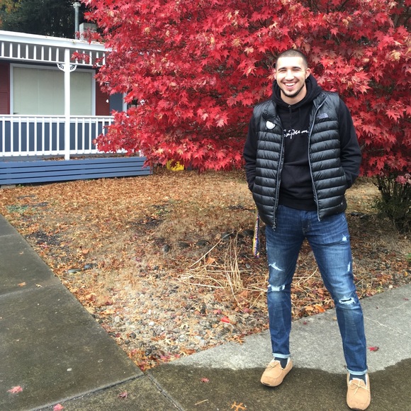 Jordan Hickman - Picture 3 of 5